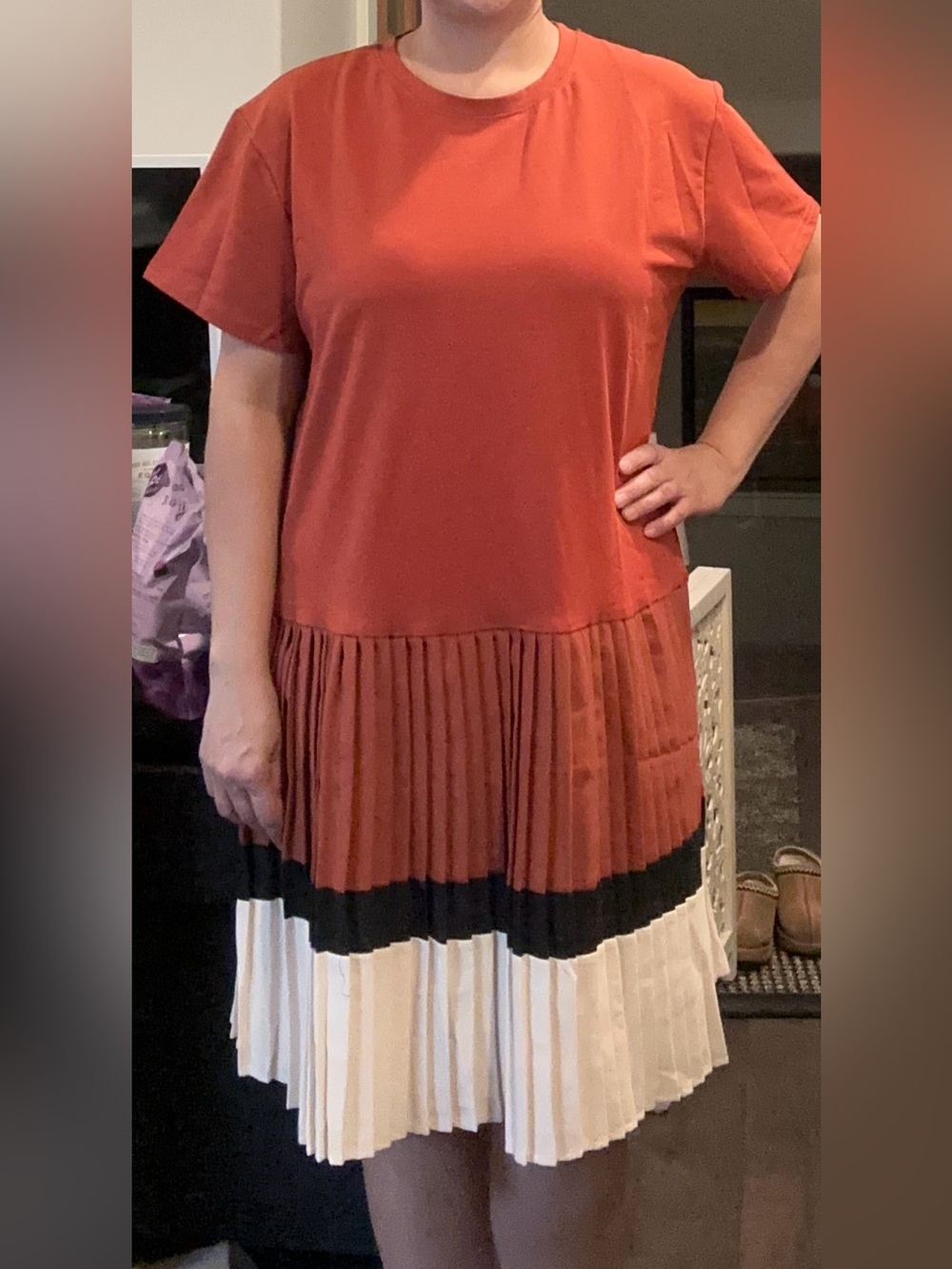 Women's Rust Colorblock Pleated Hem Midi Dress